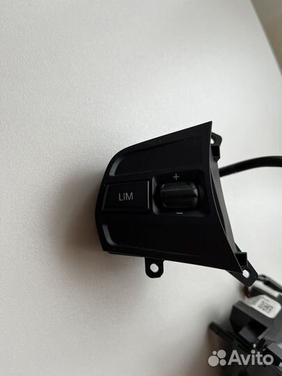 Кнопки на руль bmw f30