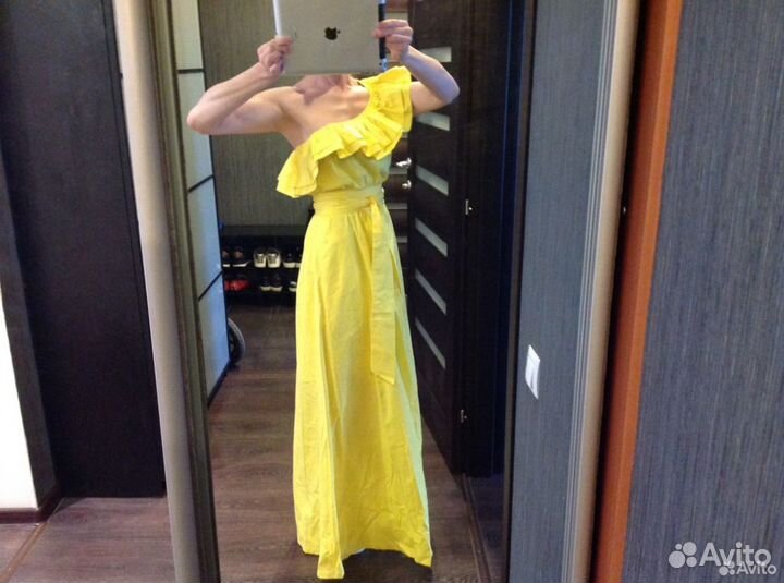 Новое желтое платье длинное