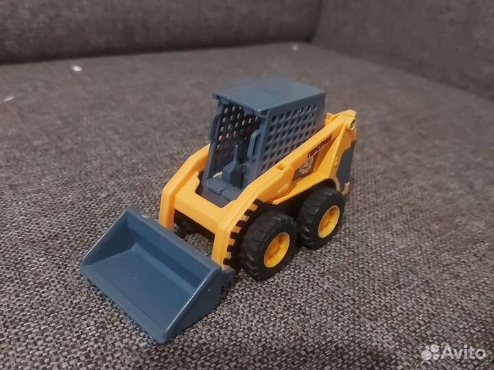Погрузчик игрушка