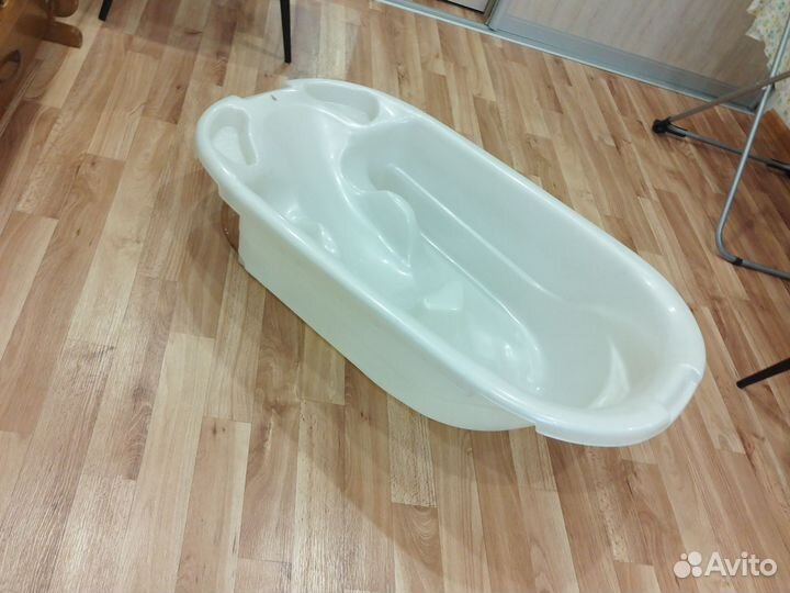 Ванна для купания с горкой