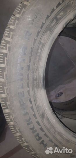 Nokian Tyres Hakkapeliitta R 225/65 R17