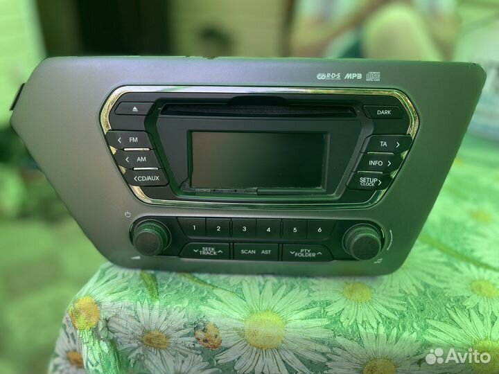 Штатная магнитола на kia rio 3