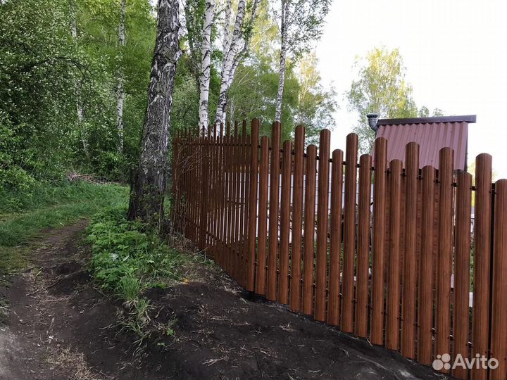 Заборы из профнастила /евроштакетника