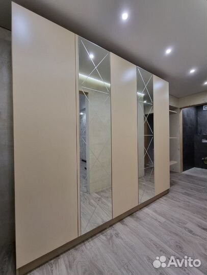 Шкаф для одежды