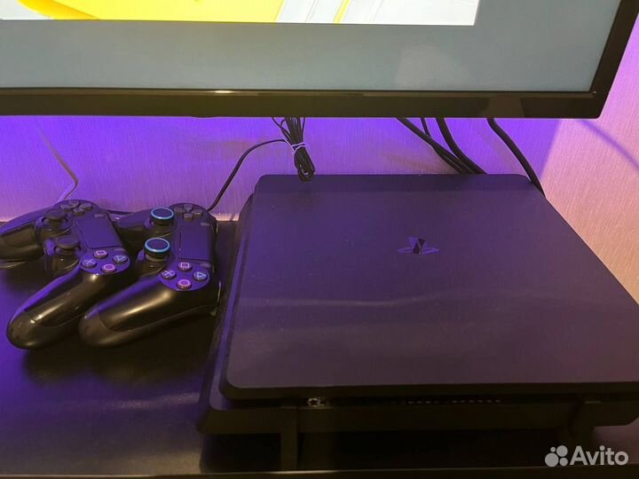 Sony PS4 slim 1tb