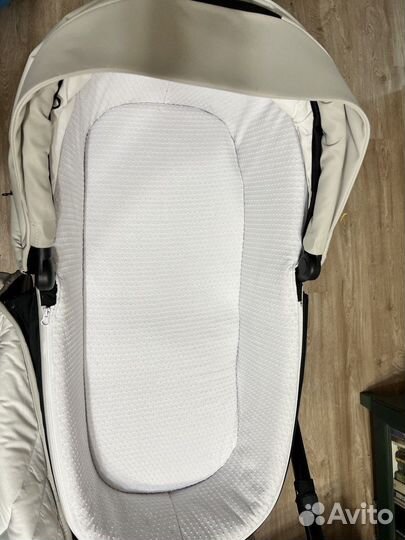 Коляска 3 в 1 Tutis Viva 4 Eco-Leather