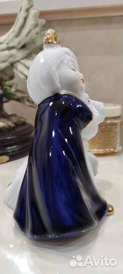 Девочка с собакой, статуэтка Lefard, фарфор