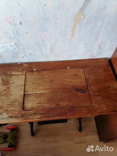 Швейная машинка