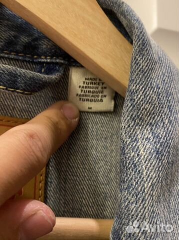 Джинсовая куртка levis