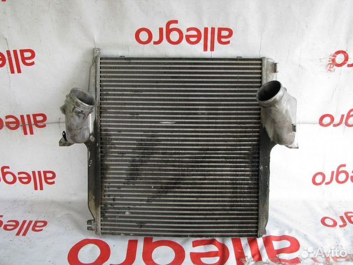 Mercedes Actros интеркулер