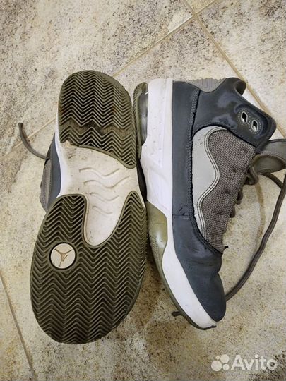 Кроссовки jordan оригинал 38.5 р