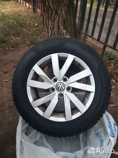 Зимняя резига с дискам 215/60 R16
