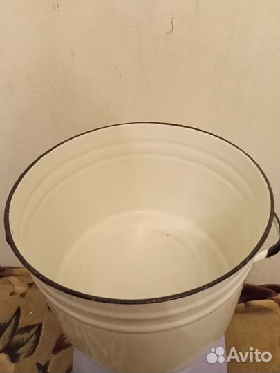 Кастрюля эмалированная 30 литров