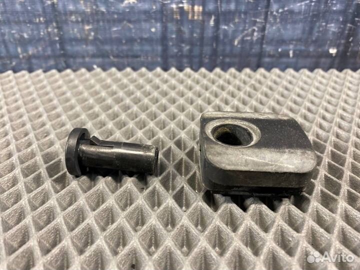 Подушка радиатора Audi Allroad C5 BES 2003