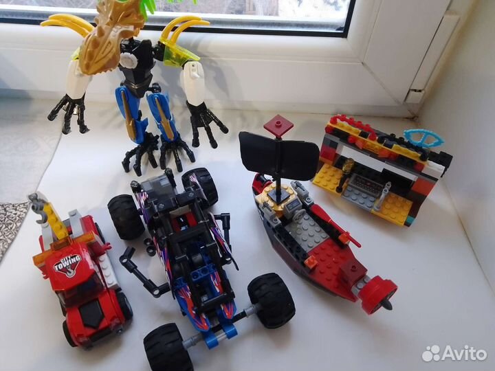 Лего игрушки