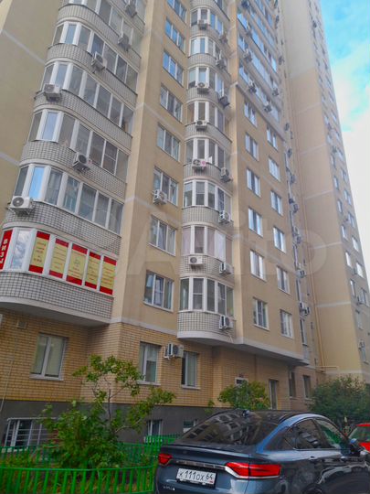 2-к. квартира, 60 м², 10/25 эт.