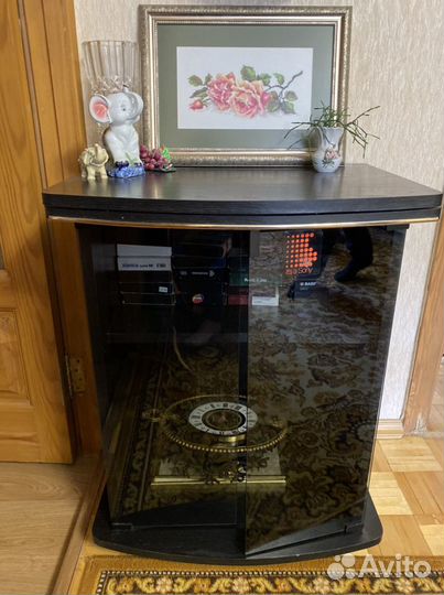 Тумба под телевизор