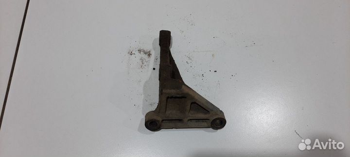 Кронштейн раздатачной коробки (Hyundai ix55)