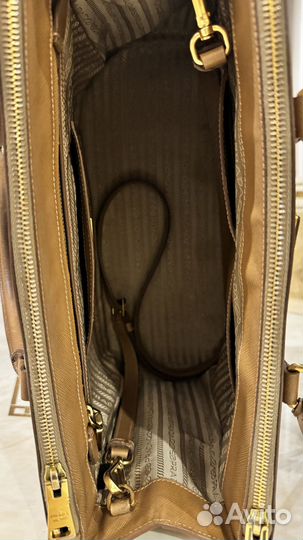 Сумка женская Prada Saffiano Tote Galleria Medium