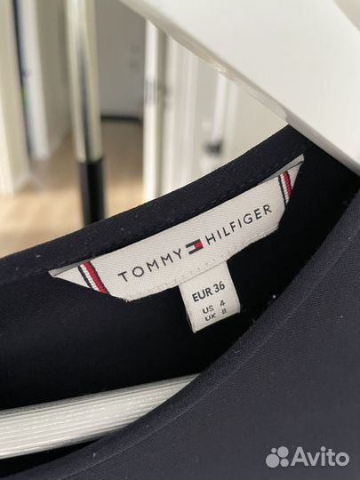 Tommy hilfiger платье S