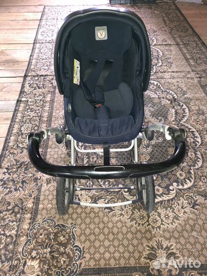 Коляска автолюлька