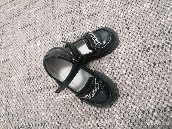 Туфли для девочки 27 размер