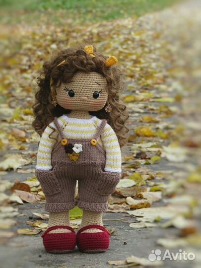 Кукла игрушка вязаная. Ручная работа