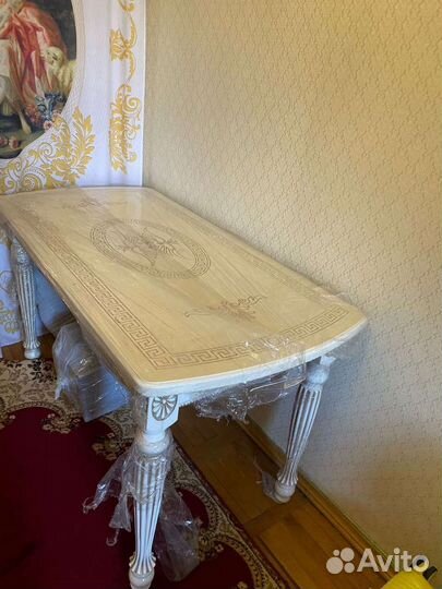 Стол новый