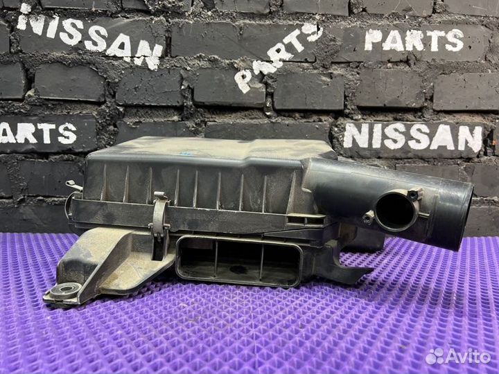 Корпус воздушного фильтра Mitsubishi Outlander