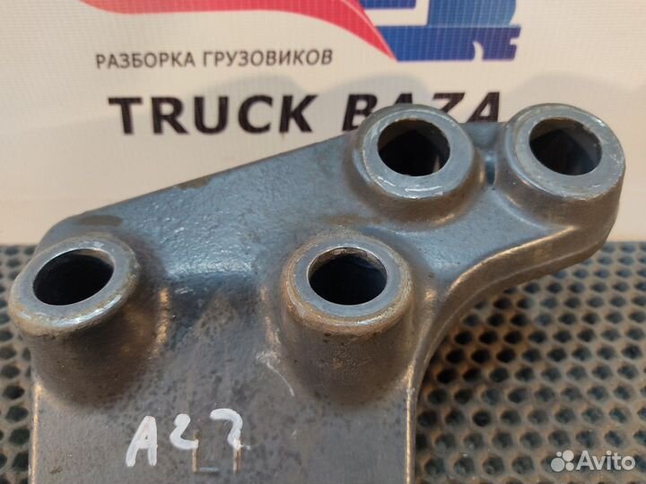 9402423205 Кронштейн опоры двигателя левый