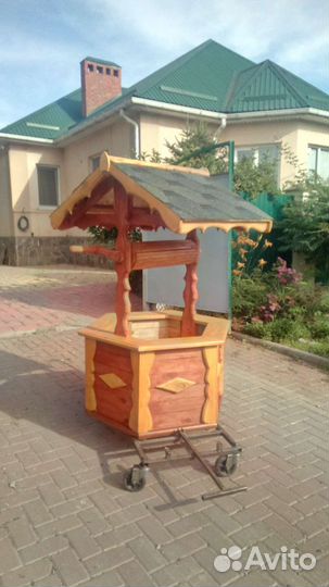 Колодец декоративный