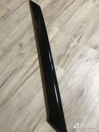 Накладка стойки лобового стекла Правая