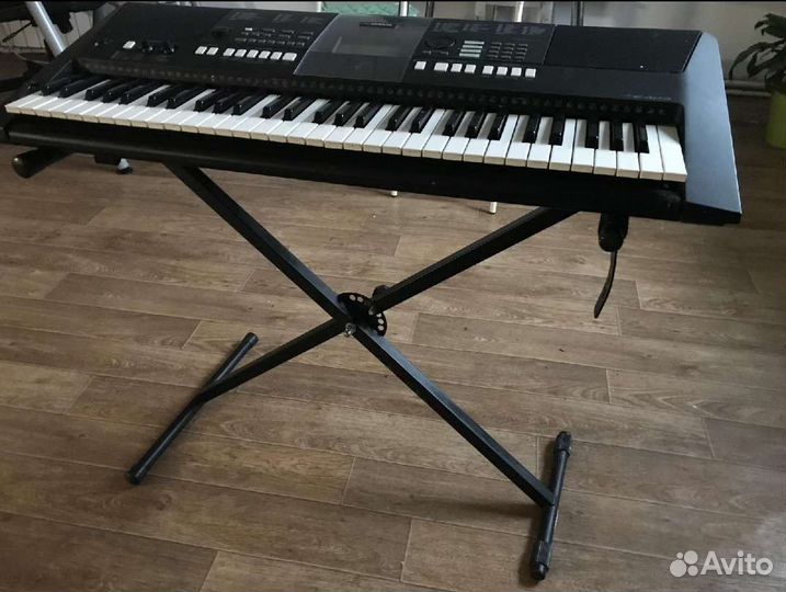 Синтезатор yamaha psr e423