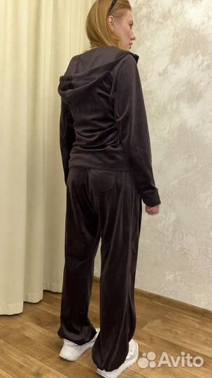 Спортивный костюм adidas женский