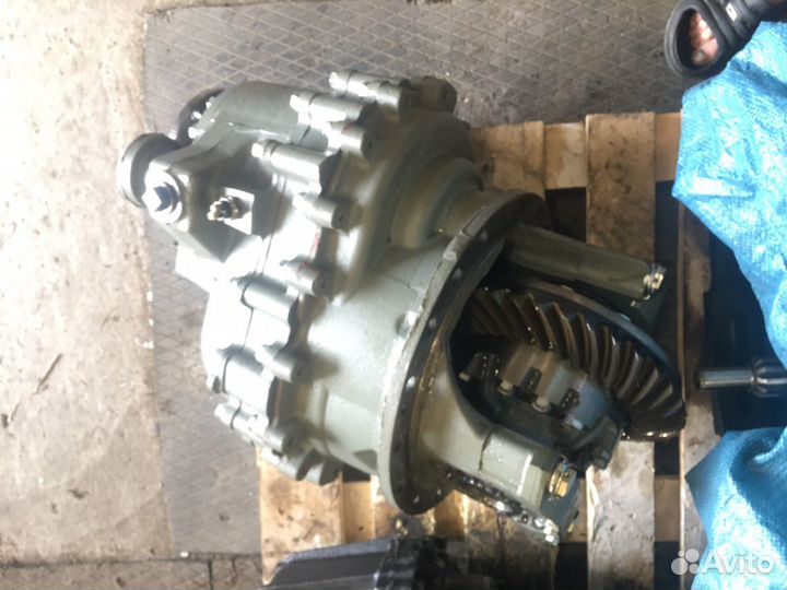 Редуктор на Камаз 6520