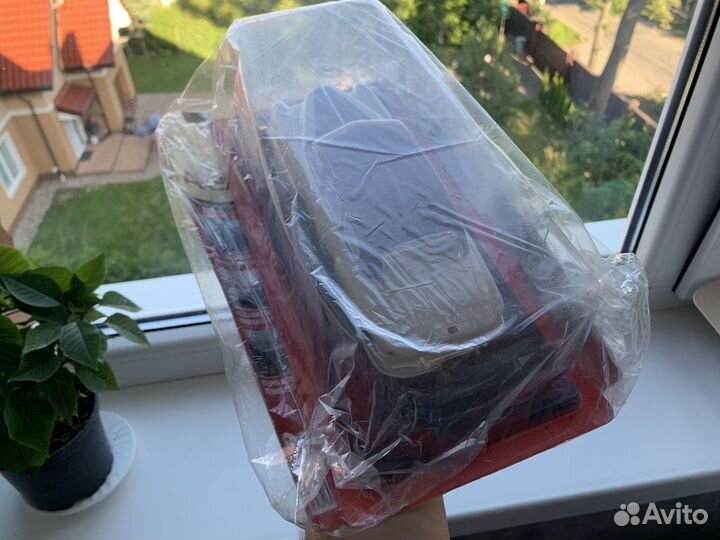 Модель автомобиля зим 12 (газ - 12) 1:24