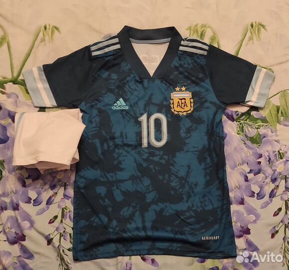 Футбольная форма