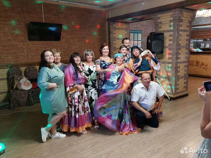 Ведущая праздников с диджеем