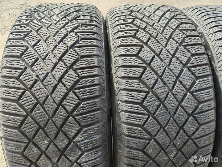 Continental ContiVikingContact 7 225/55 R17 101T