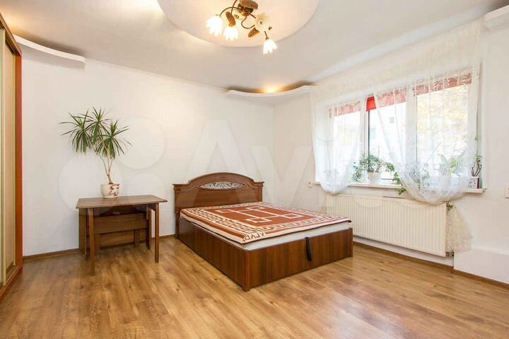 2-к. квартира, 47 м², 1/4 эт.