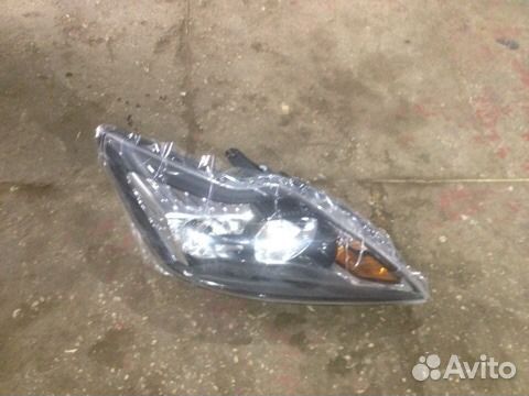 Фара передняя правая Форд Фокус 2 чёрная рестайлин