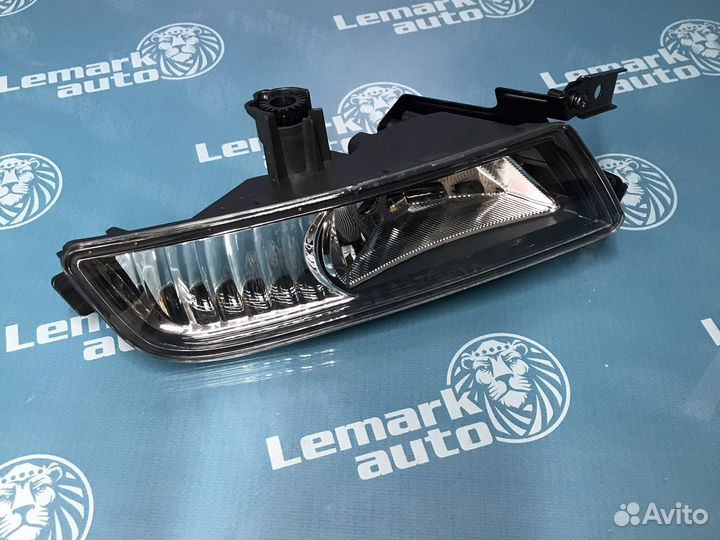 Фара противотуманная левая Honda CR-V