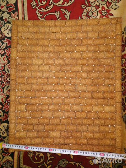Коврик из пробок