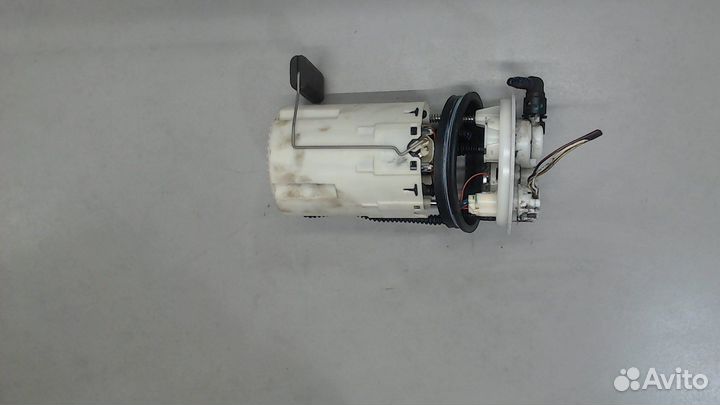Насос топливный электрический Toyota Corolla E12