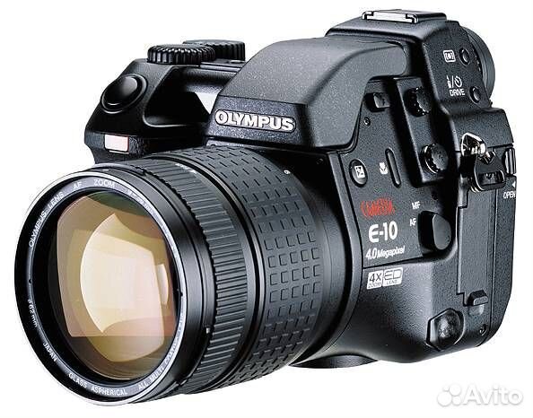Цифровая зеркальная камера Olympus Camedia E-10