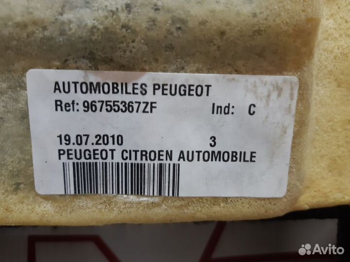 Ковралин салона (96755367ZF) Peugeot 3008. Пежо 30