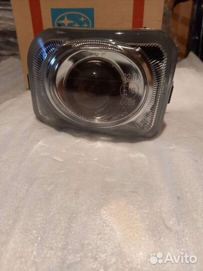 Фара противотуманная правая subaru legacy 03-06