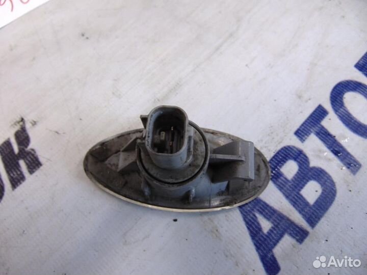 Повторитель на крыло для Mitsubishi Lancer Cedia