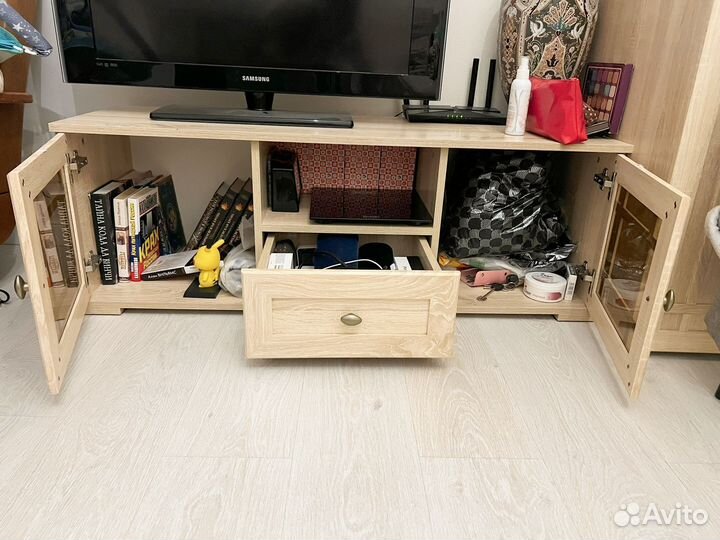 Тумба под телевизор