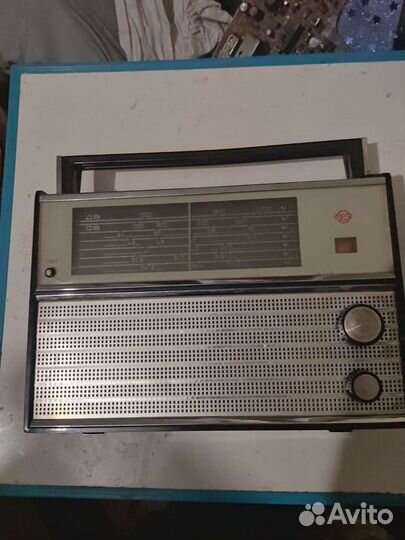 Радиоприёмник VEF 202